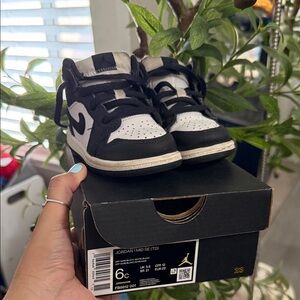 Jordan Kids Black and White Mid Sneakers